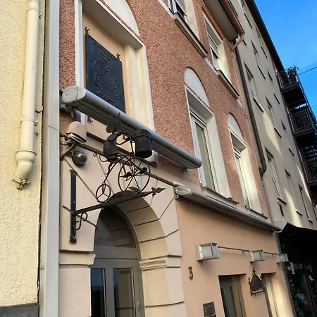 Ferienwohnung Zentral An Der Moselpromenade Zell Extérieur photo